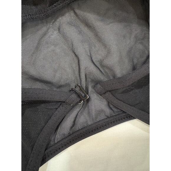 Liz Claiborne Black & White Modest One Piece Swimsuit Size 12 - Picture 4 of 6